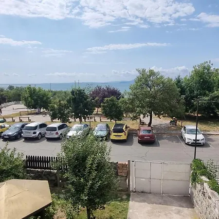 Pensiune Polonia - Kemni 4*